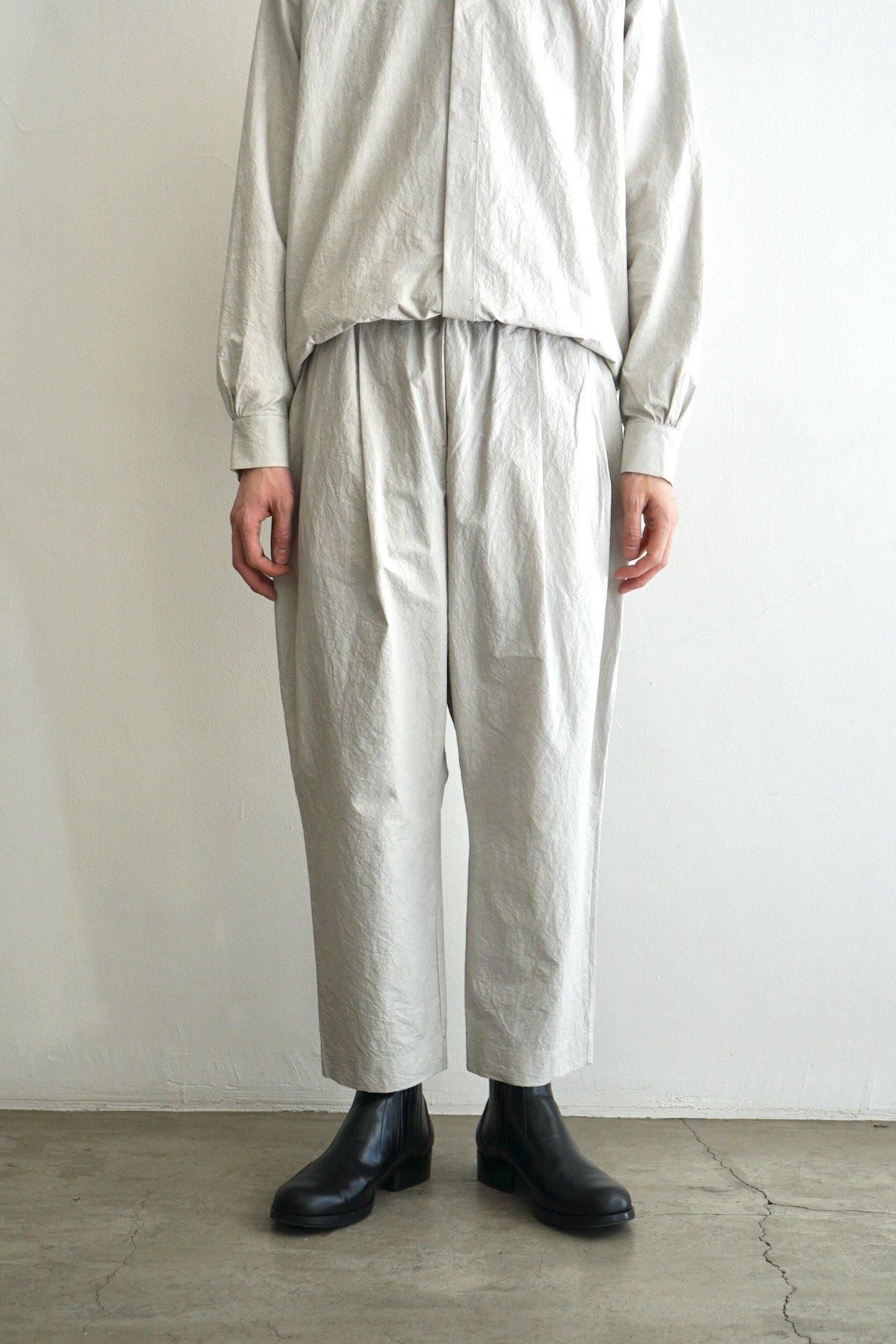 COSMIC WONDER / Cotton linen typewriter folk pants / Light grey