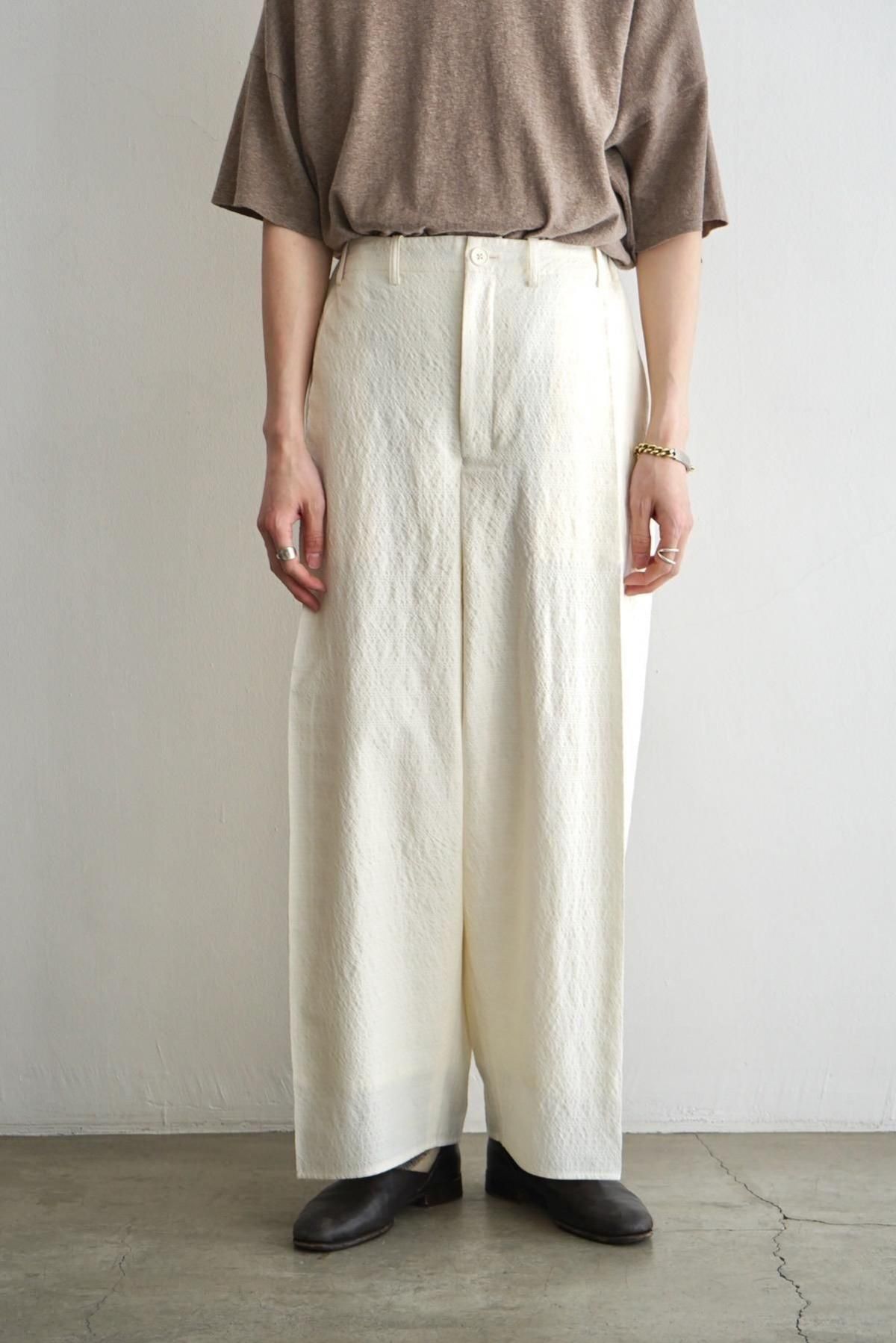 nonnotte / Draping Crotch Box Pleats No Tuck Trousers / Cream