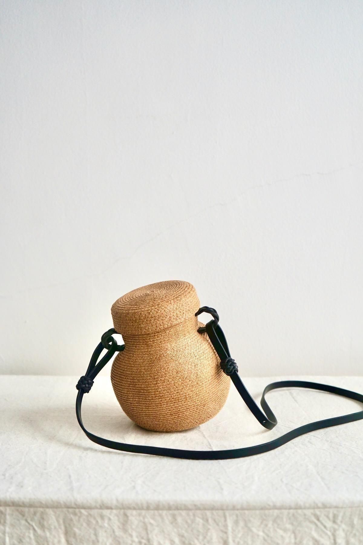 Kamaro'an / Atomo Bag / Straw