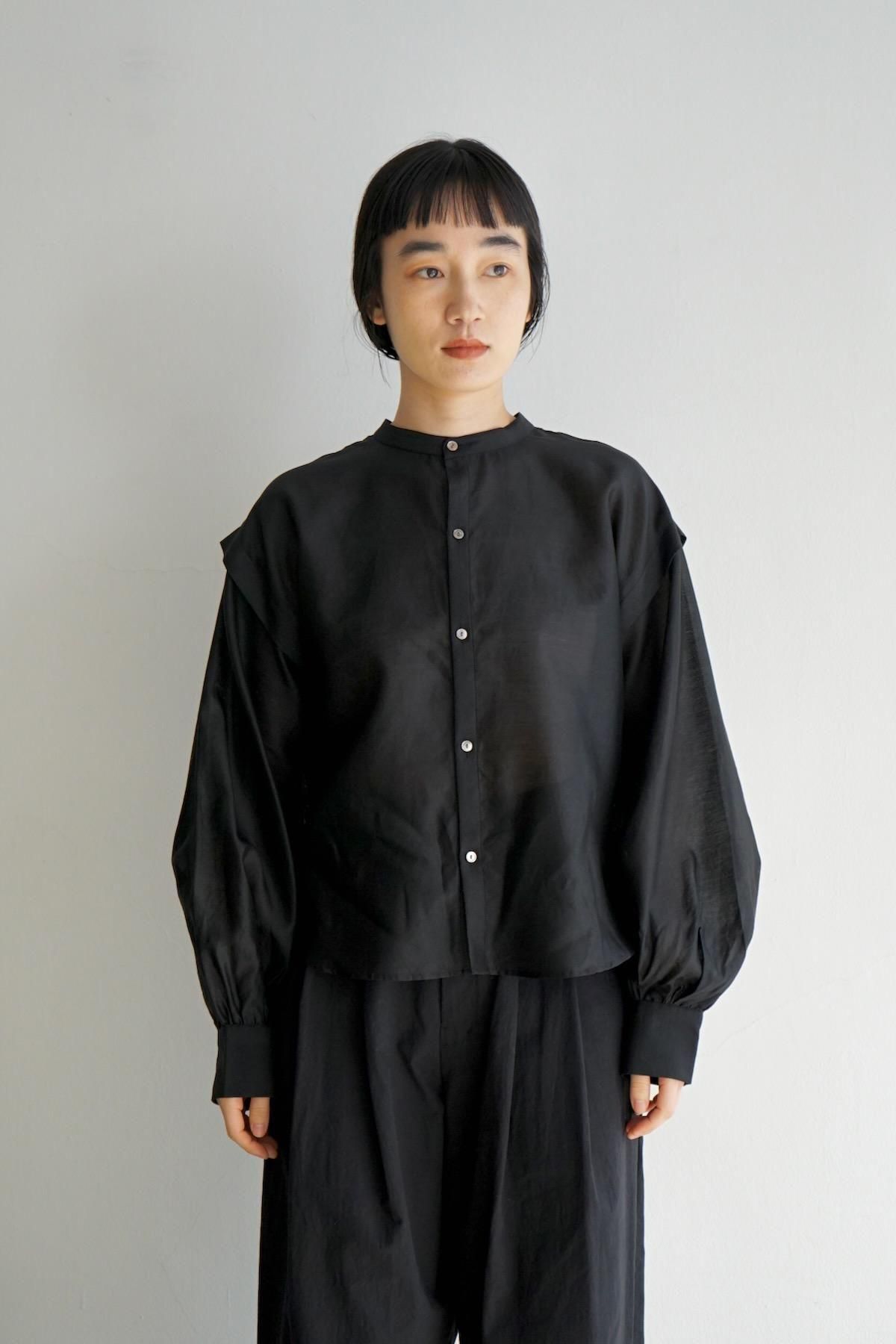 WONDER FULL LIFE / Puff Sleeve Blouse / Black
