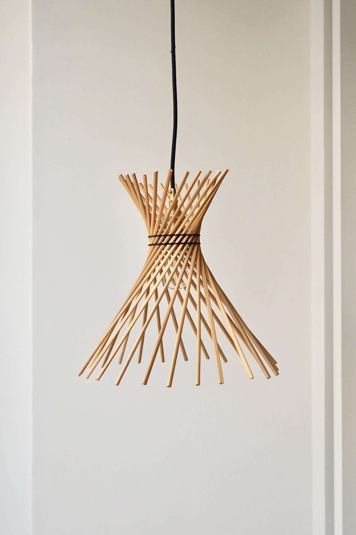 Kamaro'an / Cidal Light / Powder Coated Steel