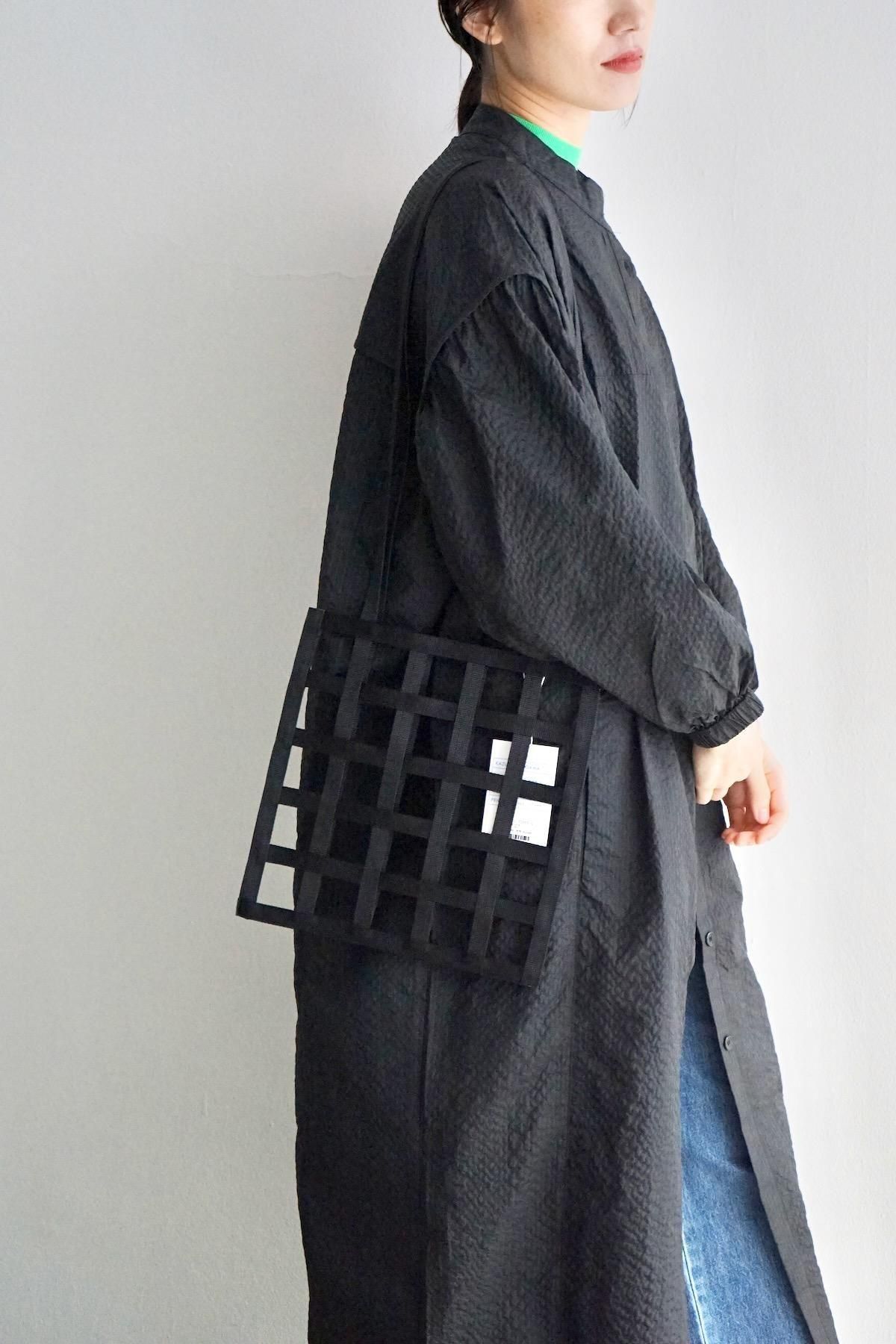 KAZUMI TAKIGAWA / Grid Tote S / Black