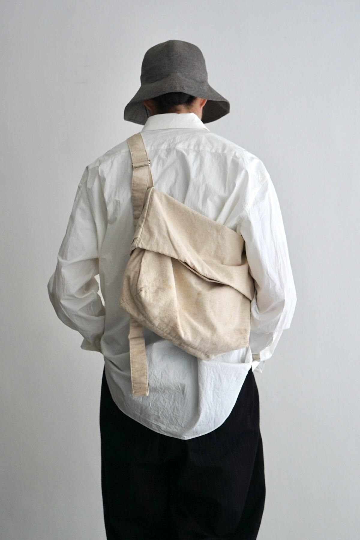 KAILI / Dirty Transform Bag M / D.Natural