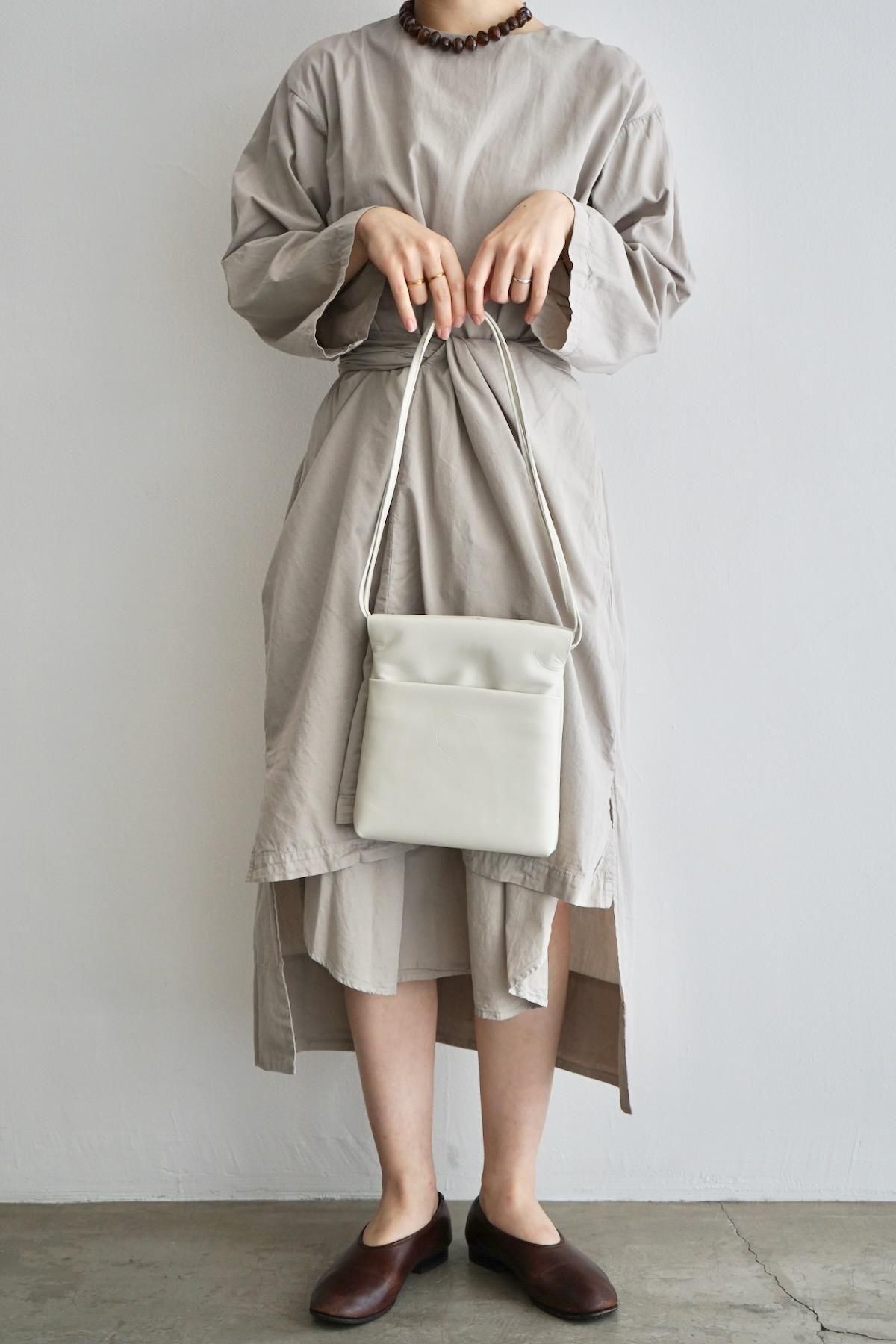 COSMIC WONDER / Light Leather drawstring bag / L.gray