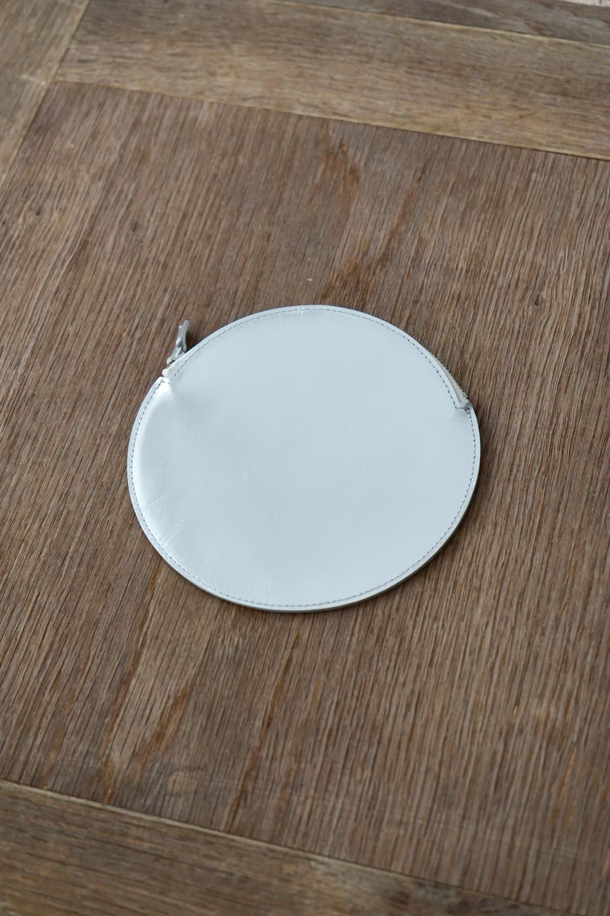 COSMIC WONDER / Silver & gold leather big circle case / Silver