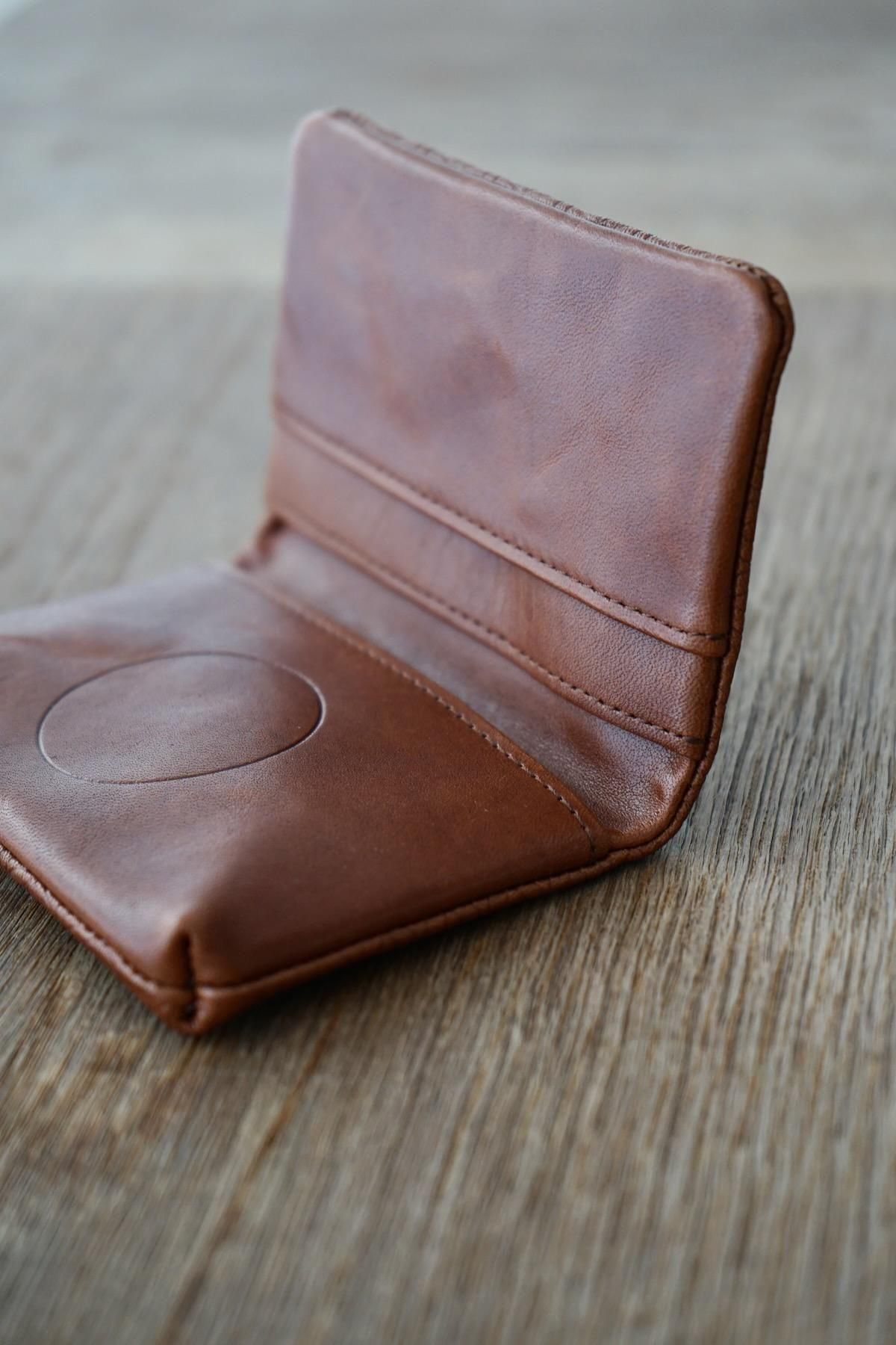 COSMIC WONDER /  FOL naturally-tanned leather card case / Brown