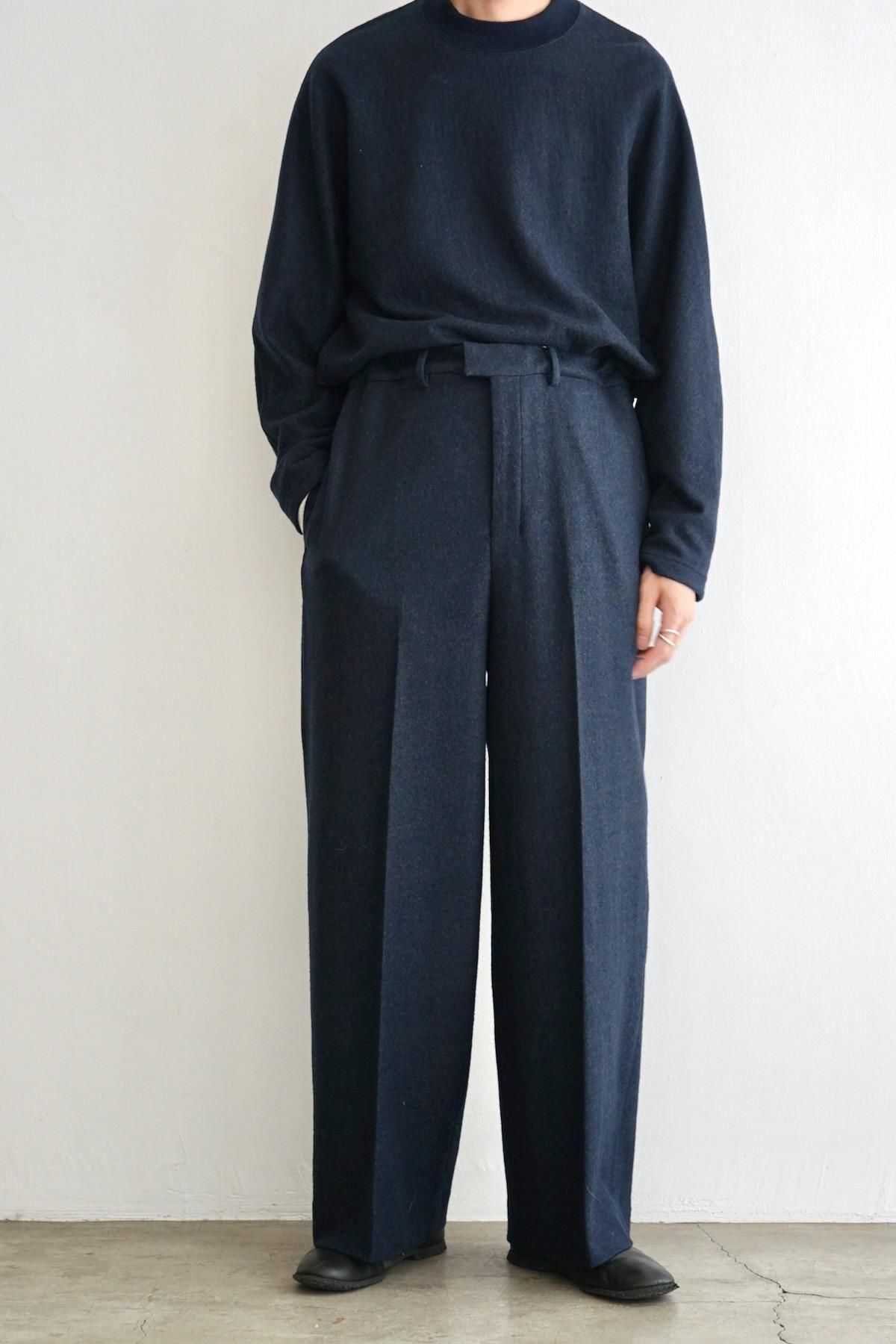 nonnotte / Wide straight Trousers / D.navy *Charcoal Top
