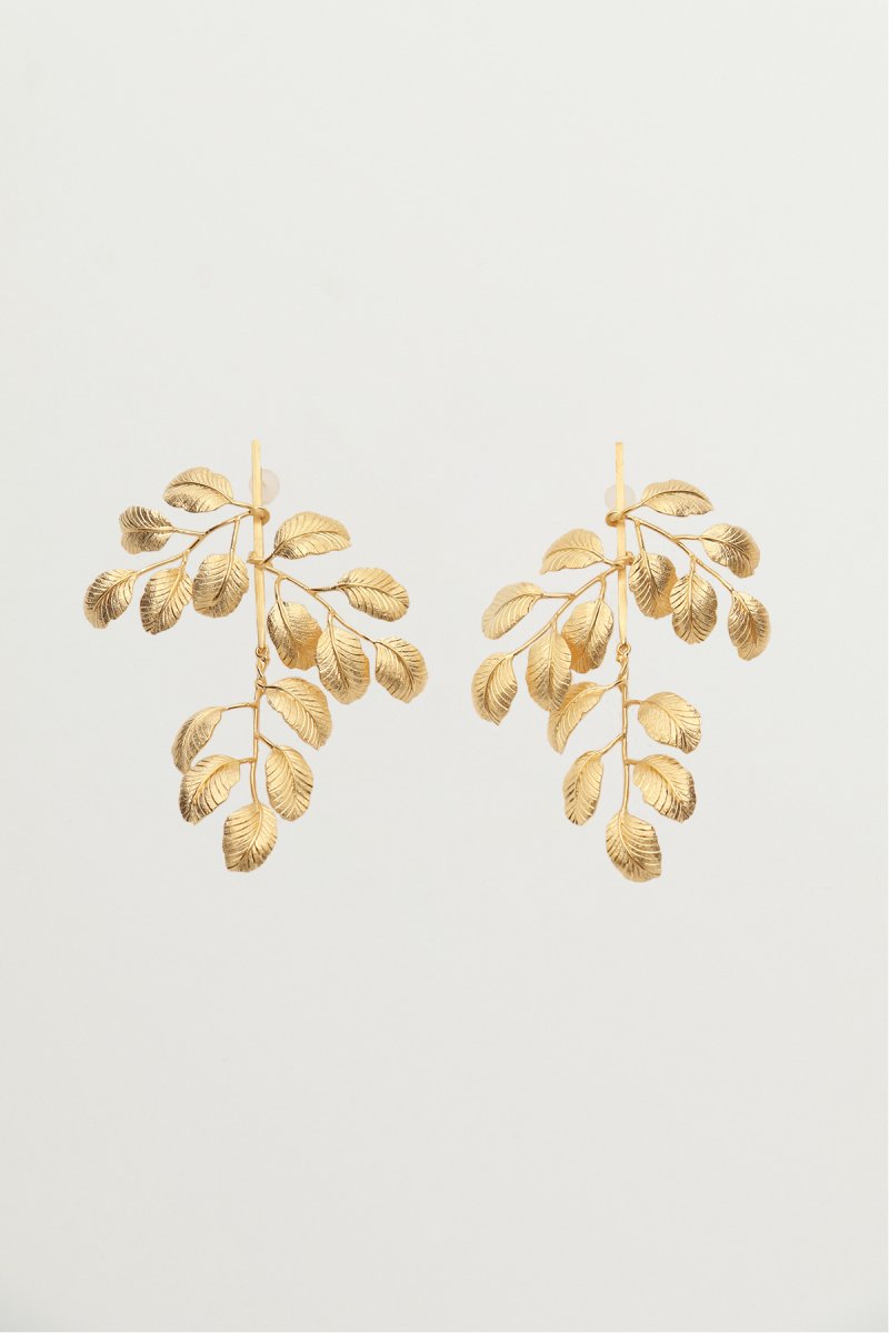 Leaf motif earrings (gold) - MARGE Online Shop