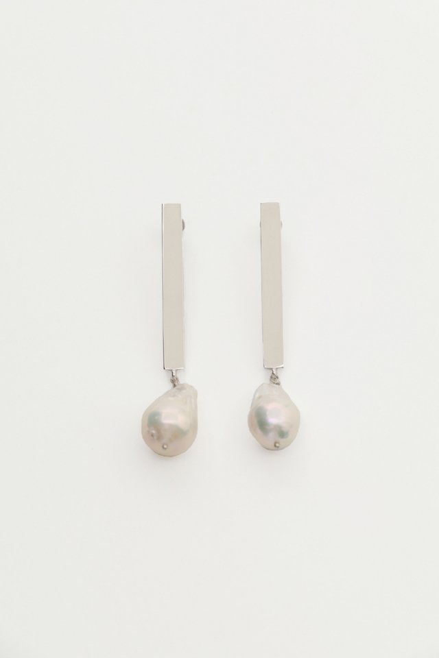 Baroque pearl stick pierce (Silver)