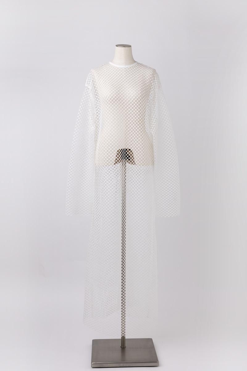 Mesh oversized over gown (white) - MARGE Online Shop
