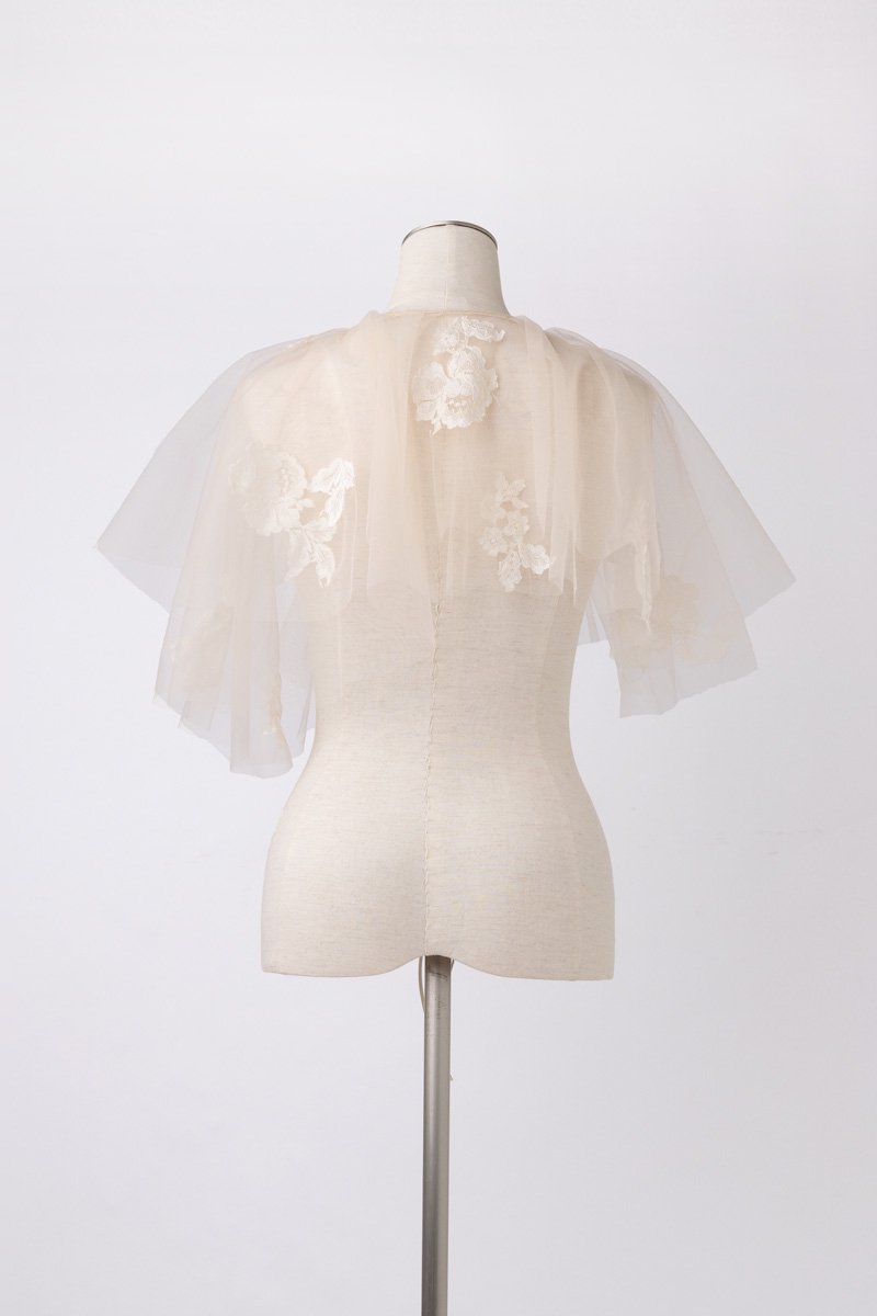 Lace asymmetry collar (ivory)