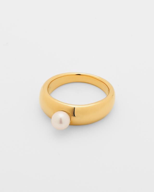 Pearl ring (gold)