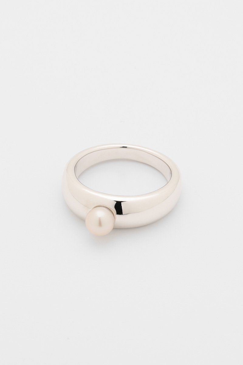 Pearl ring (silver)