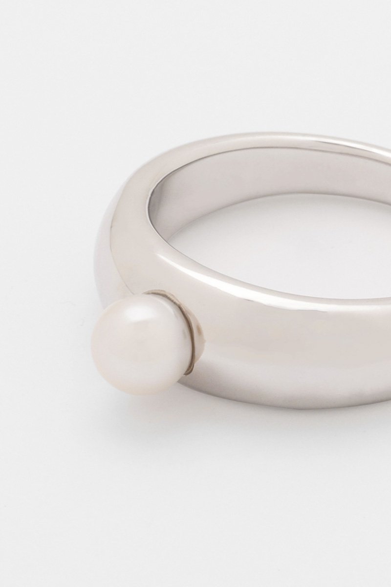 Pearl ring (silver)