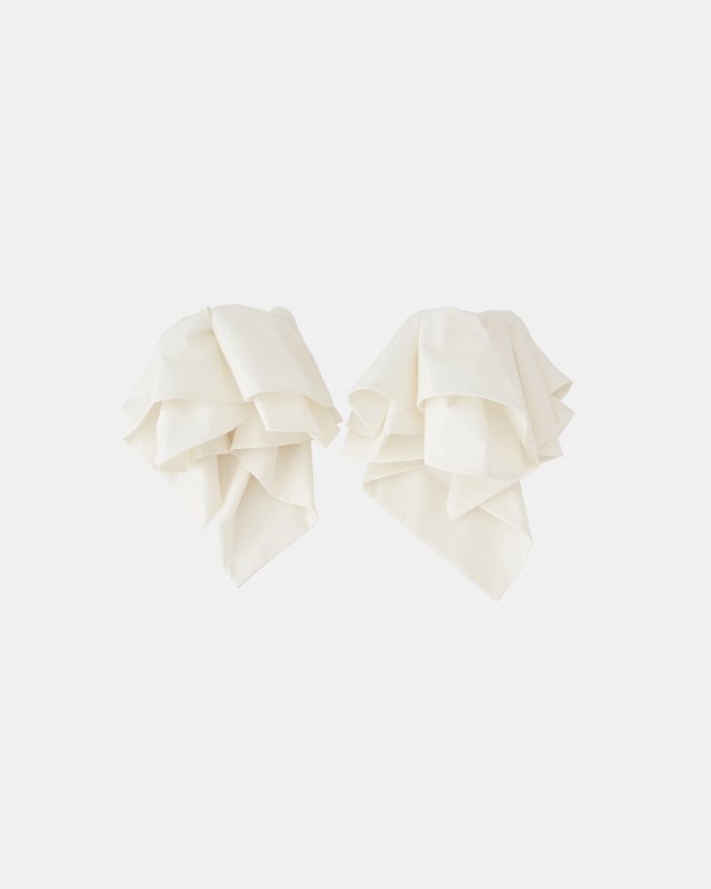 Ruffle cuffs (off white)