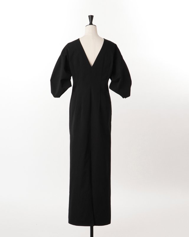 Twill tuck sleeve gown (black)