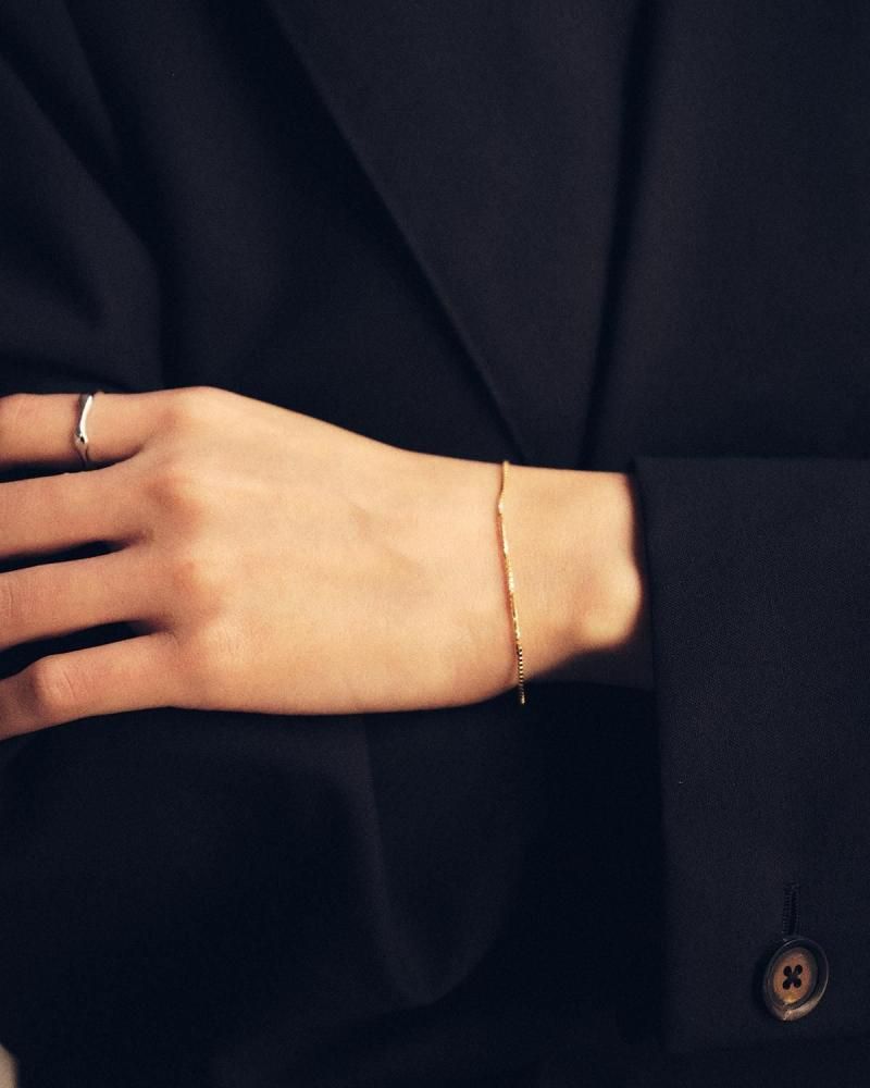 Square link bracelet (18K gold)