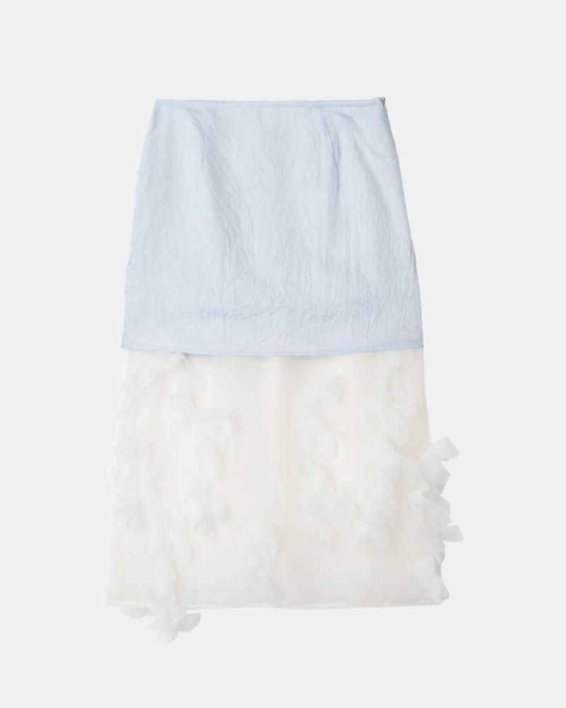 Layered flower motif skirt