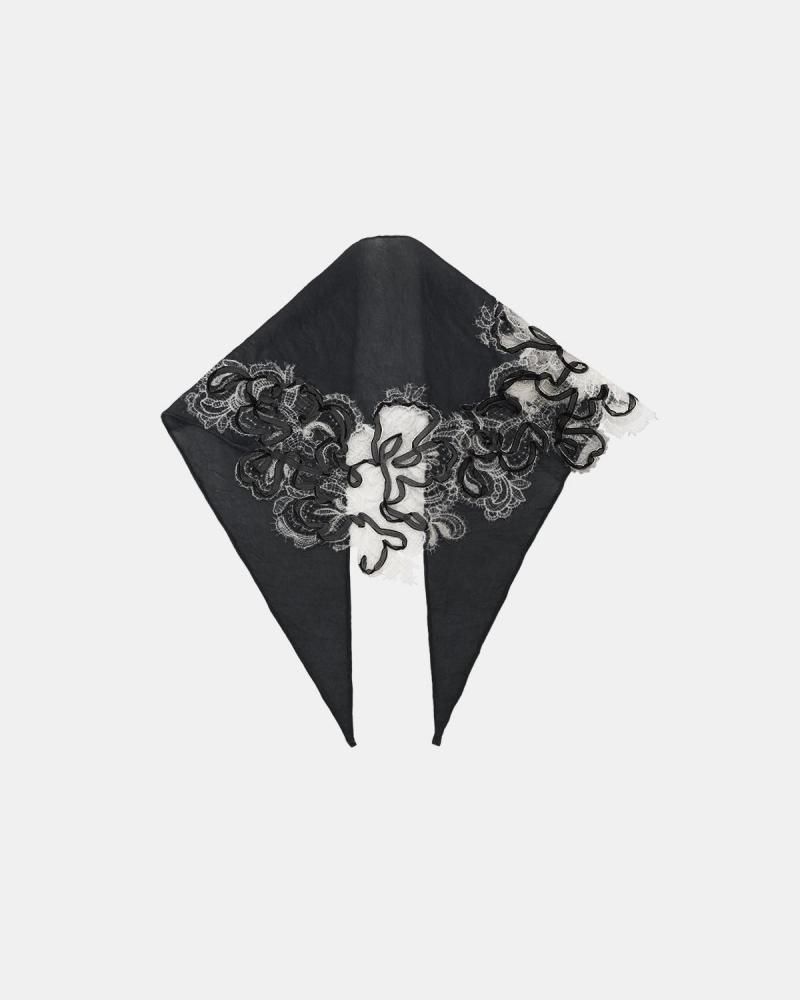 Lace-trimmed scarf