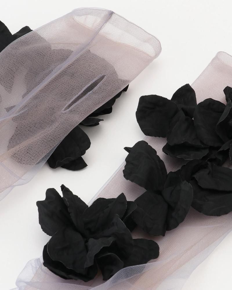 Tulle flower motif  gloves