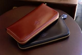 Round Zip Wallet CORDOVANۥ饦ɥåץåȡڥɥХ