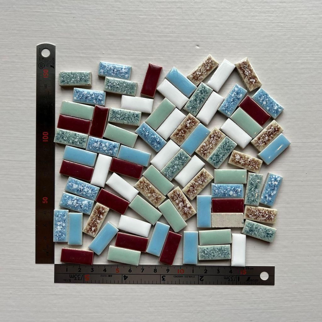 ninimi　タイル　昭和レトロ Amazon.co.jp: モザイクタイル 昭和 レトロ 玉石 丸 乱形 窯変