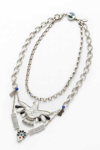 coquille necklace