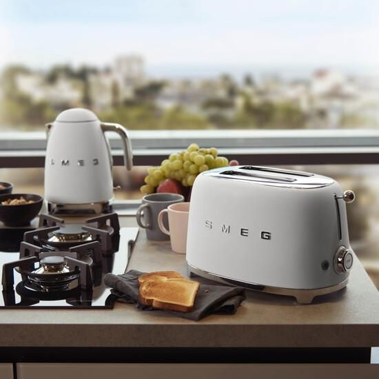 SMEG トースター【Matt Black】 SMEG トースター【Matt Black】