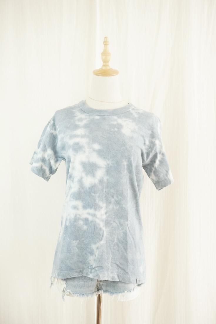 Organic Cotton Tee size S  Natural Dyed AI