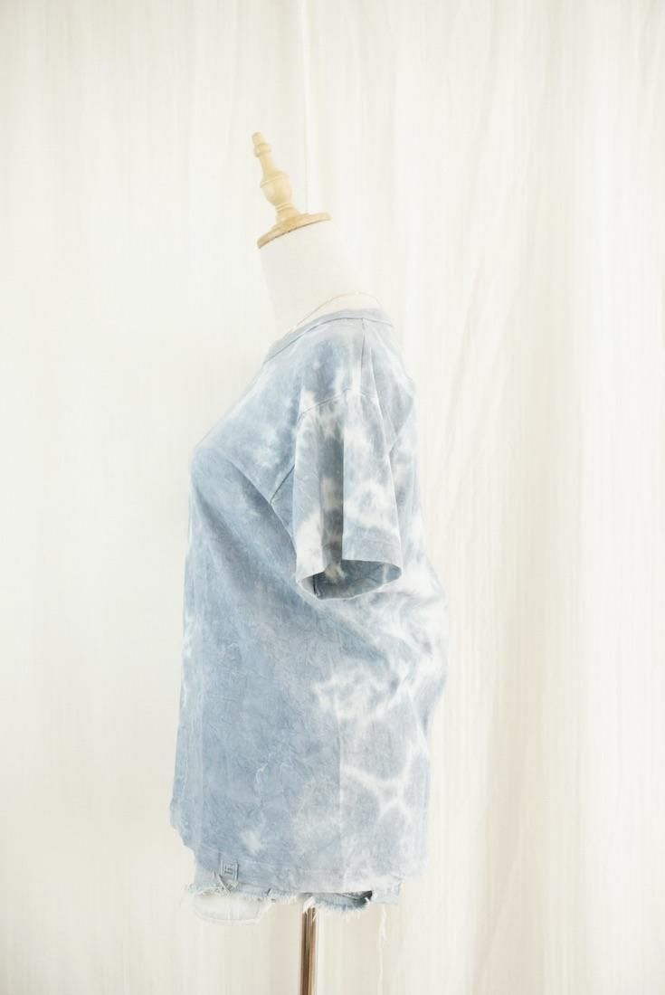 Organic Cotton Tee size S  Natural Dyed AI