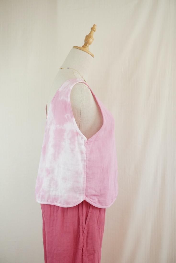 W gauze Back Open Tank Cherry Blossoms 