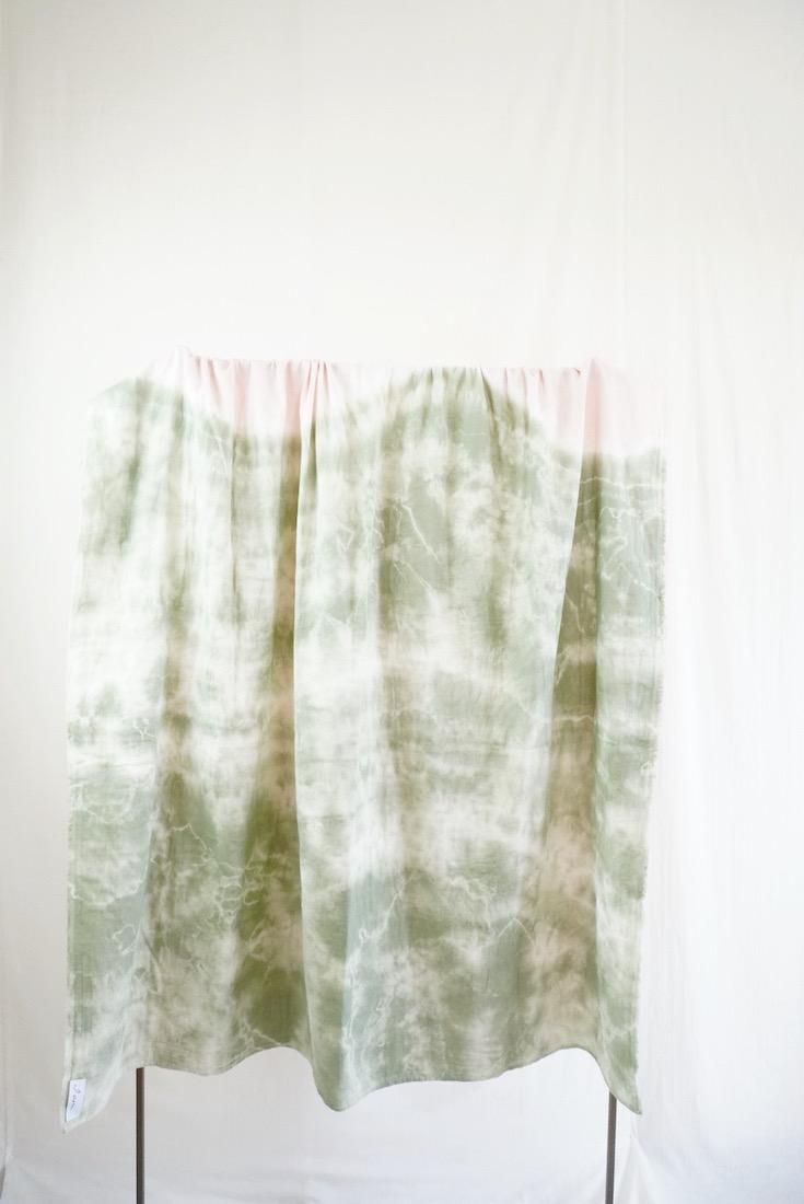 Organic Cotton W-gauze Big stole “Pinkbeige x Greentea” 