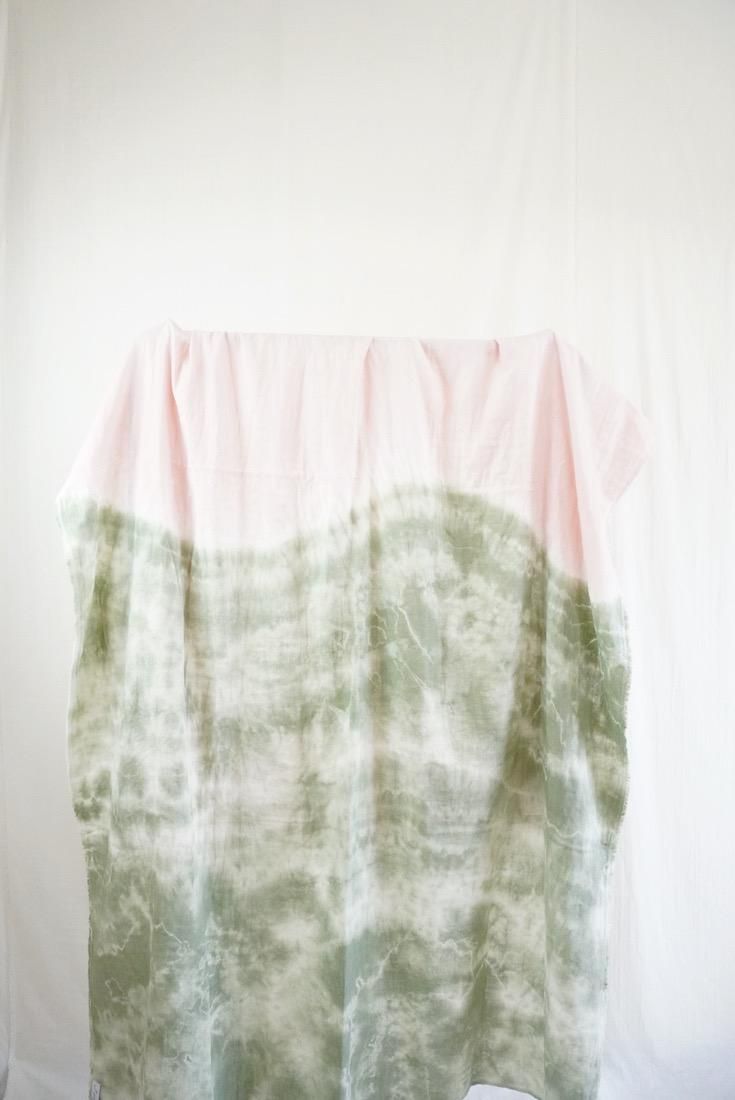 Organic Cotton W-gauze Big stole “Pinkbeige x Greentea” 