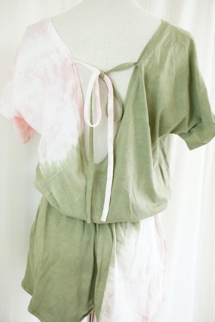 Cotton Tee in one Greentea x Pinkbeige 