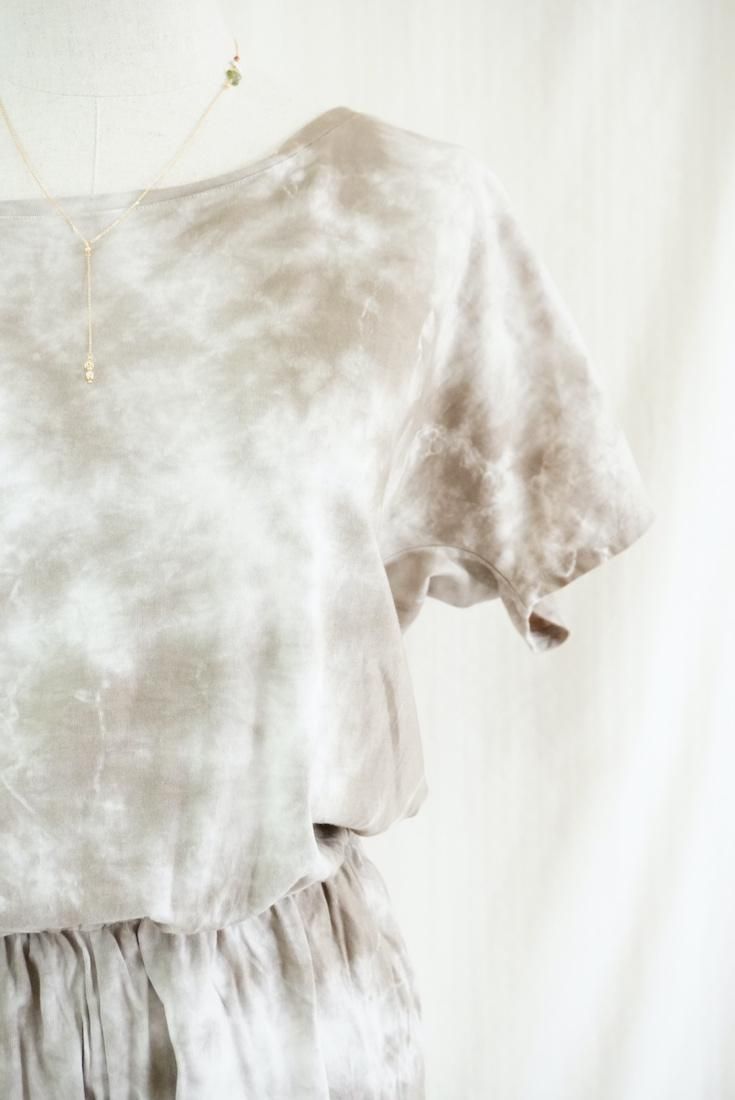 Cotton Tee in one Taupe x Sage