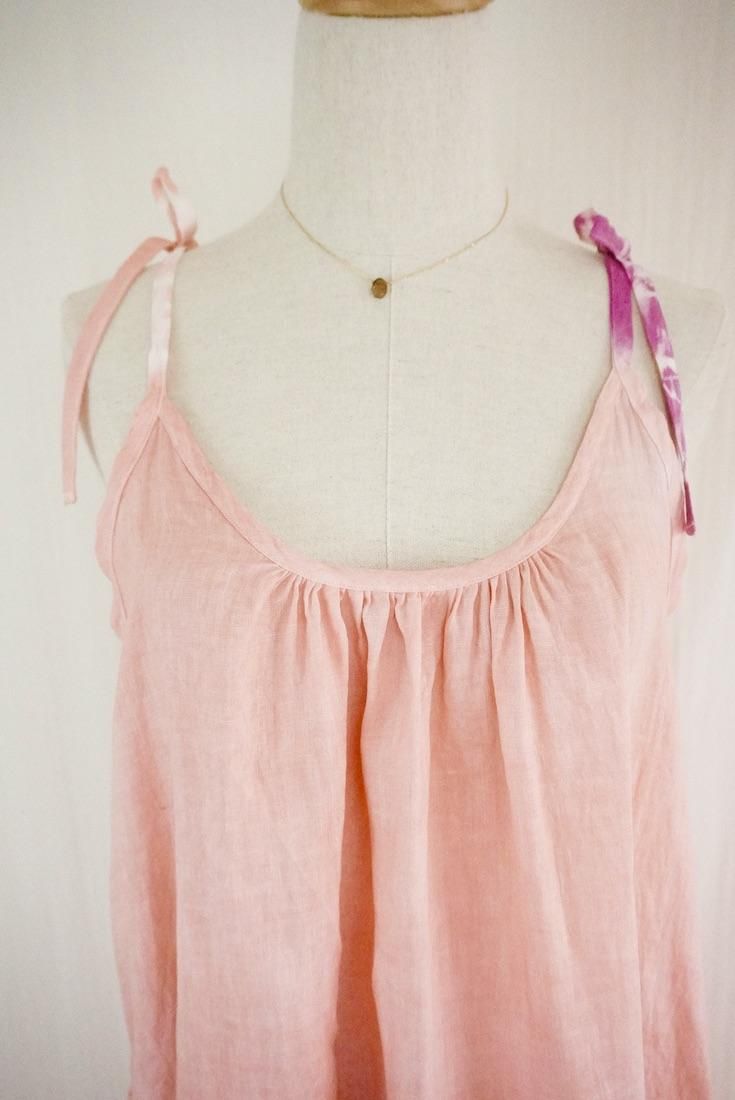 French Linen Ribbon camisole op Pinkbeige x Peony 