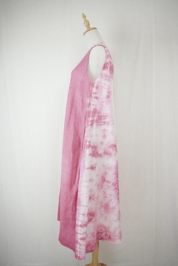 French Linen Back open op Bougainvillea