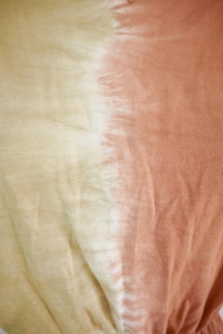 Cotton Tee in one Hazelnuts x Retrobrown