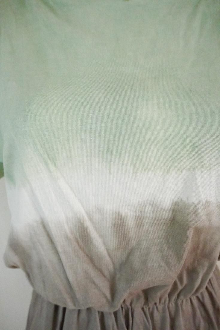 Cotton Tee in one Pistachio x Taupe