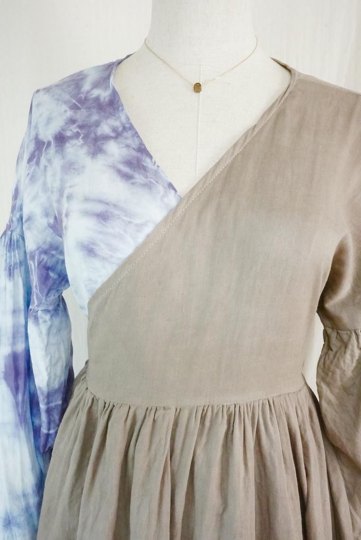 W-gauze Puff sleeve wrap long dress  Taupe x Lavender