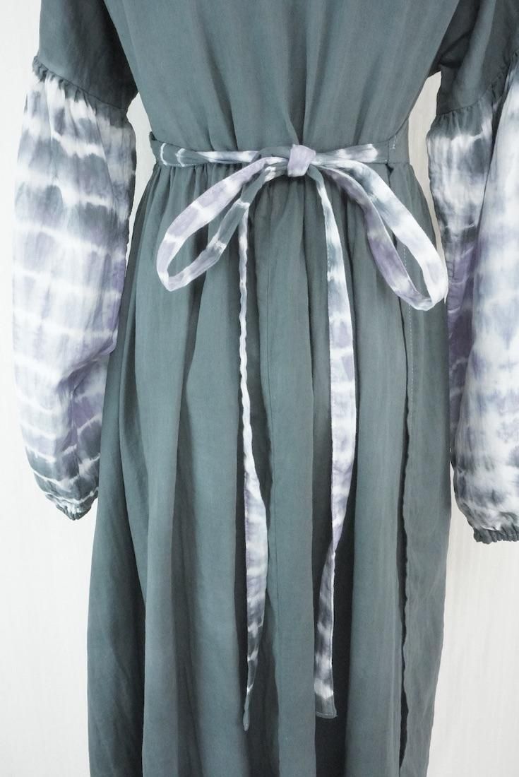 W-gauze Puff sleeve wrap long dress  Black x Lavender