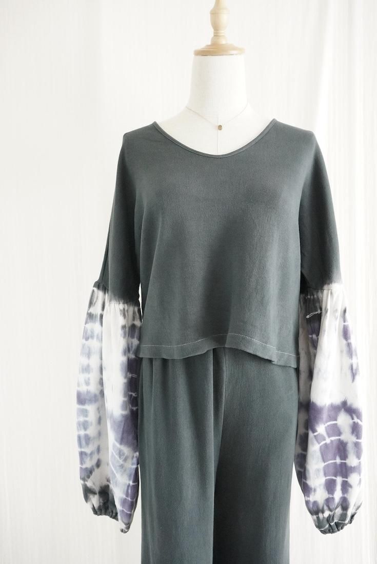 Soft cotton Puff sleeve top Black x Lavender