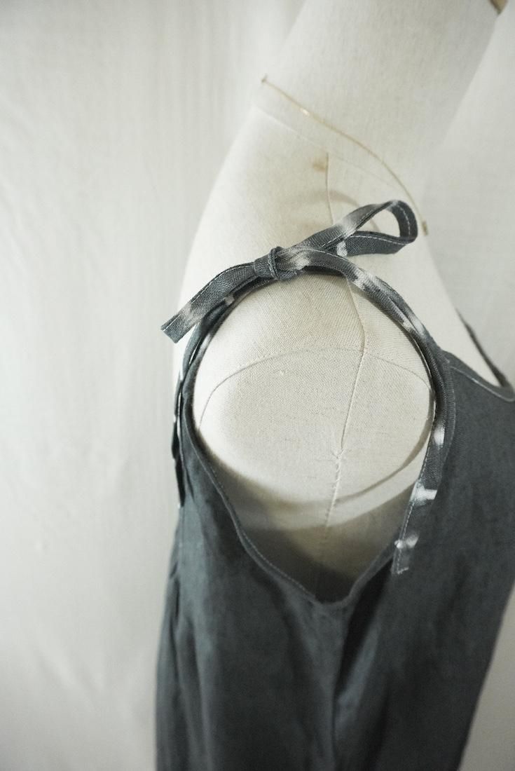 Japan Linen Ribbon camisole op Black