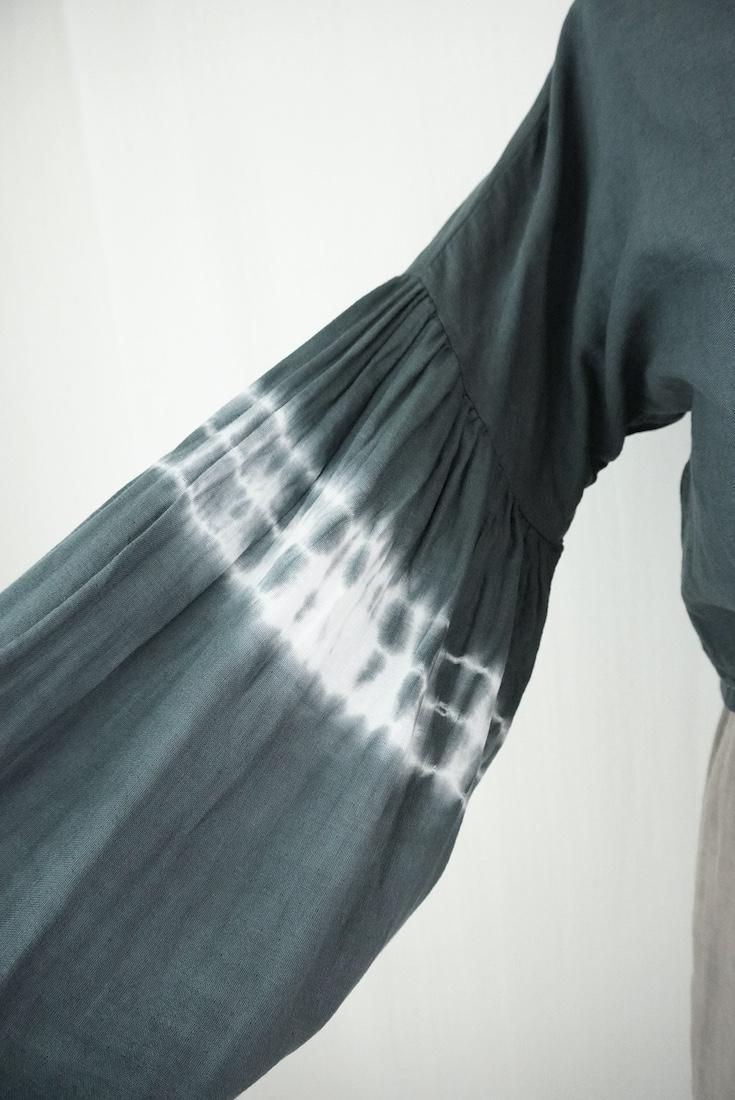 W gauze  Puff sleeve cardigan  Black