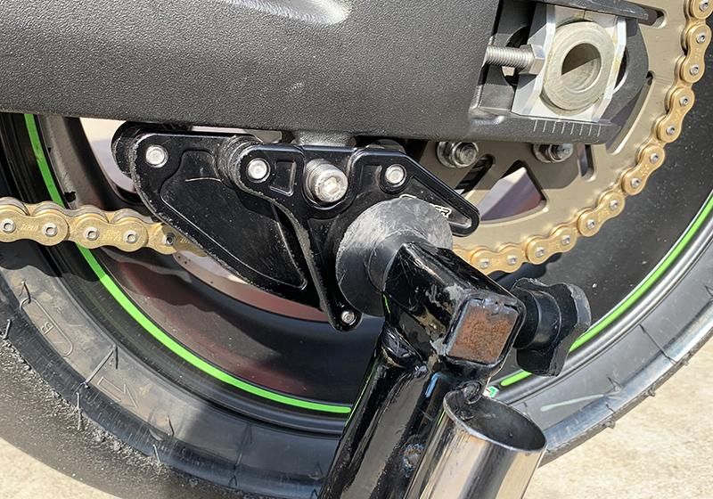ZX-10R Z900RS Z900 ZX-6R/ZX636 レーシングスタンドフック金 ZX-10R Z900RS Z900 ZX-6R/ZX636 レーシングスタンドフック金