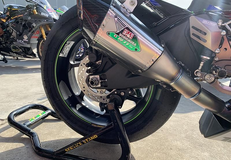 ZX-10R Z900RS Z900 ZX-6R/ZX636 レーシングスタンドフック赤 ZX-10R Z900RS Z900 ZX-6R/ZX636 レーシングスタンドフック赤