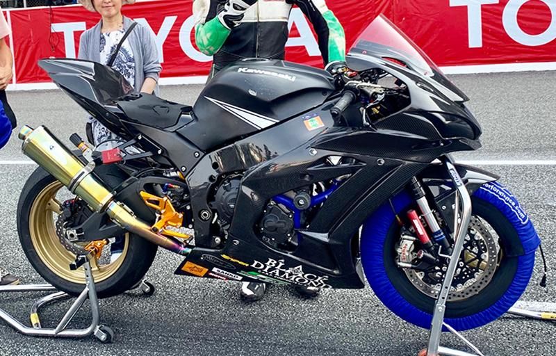 ZX-10R/RR/SE レース アルミバックステップ 可変ポジション SNIPER