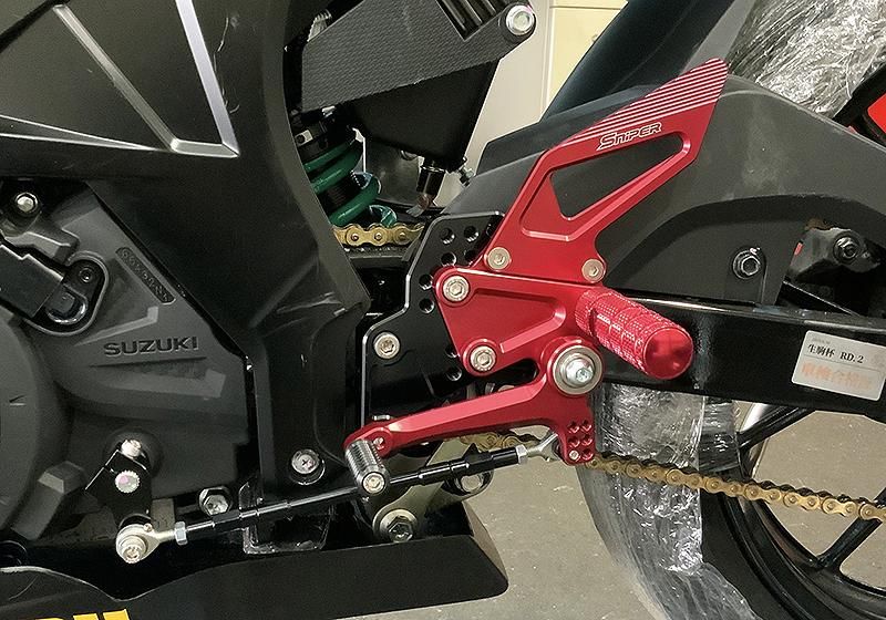 GSX-R125 GSX-R150 GSX-S125 GSX-S150 バックステップ赤 ABS対応 GSX-R125 GSX-R150 GSX-S125 GSX-S150 バックステップ赤 ABS対応