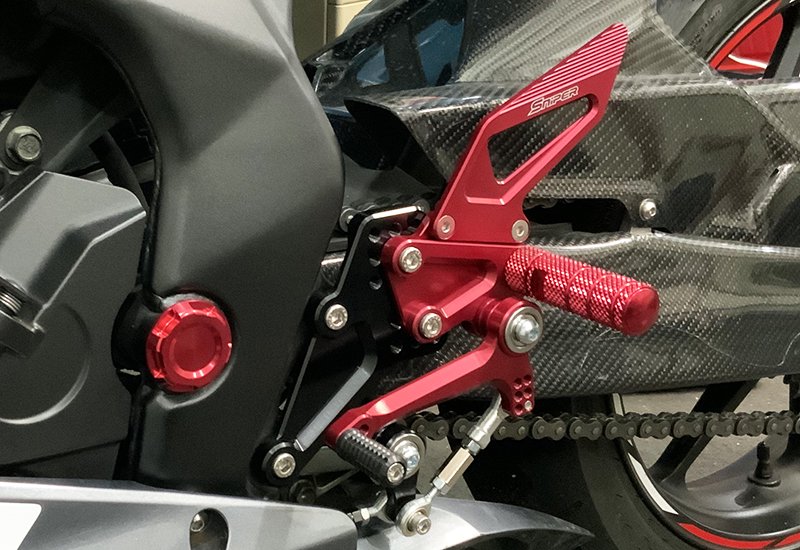 CBR250RR MC51 バックステップ赤 ABS対応3ポジション＋ レーシング用6