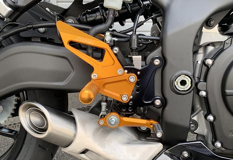 NINJA ZX-25R ZX-4R ストリート用 バックステップ 金 クイック NINJA ZX-25R ZX-4R ストリート用 バックステップ 金 クイック